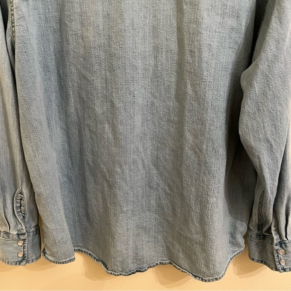 Levi  Men’s Denim Western Pearl Snap Button Down Long Sleeve Shirt - Picture 10 of 12